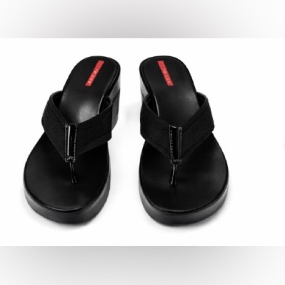 Black Platform Sandals